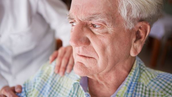Quercetin huwa tajjeb għall-Alzheimer?